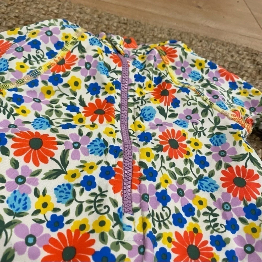 Mini Boden Pretty Surf Suit One-Piece Rashguard Floral Girls Swimsuit 3/6m